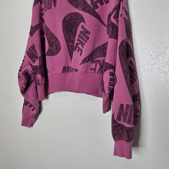 Nike Women's Pink Graphic Crew Neck Sweater - Picture 6 of 14